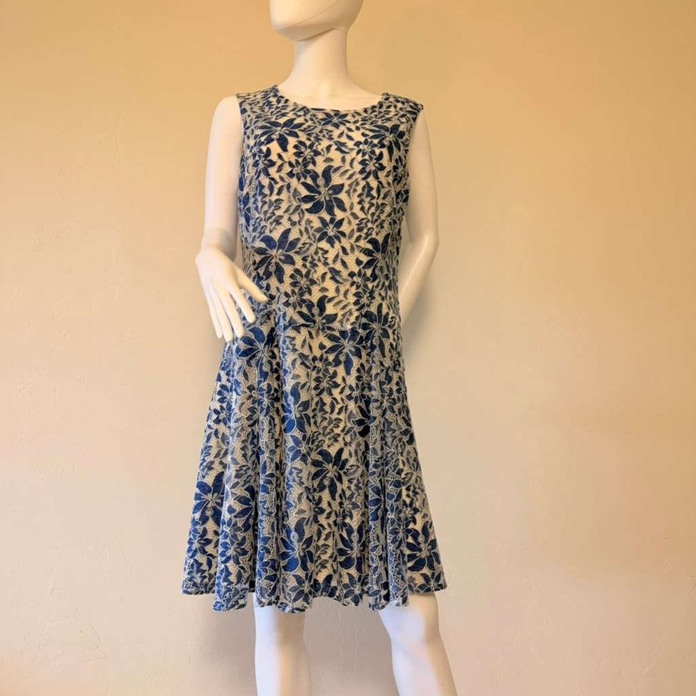 Tommy Hilfiger Women's Blue White Floral Lace Fit Flare Sleeveless Dress Size 12